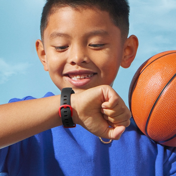 Fitbit Ace 3 Jaune mod. FB419BKYW montres Smartwatches