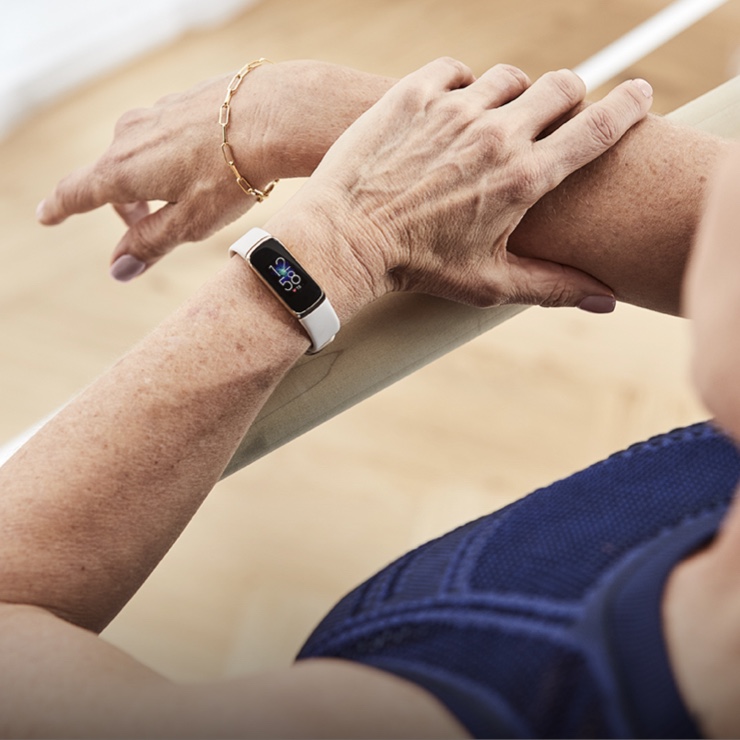 Fitbit Luxe Review: Fitbit's best-looking fitness tracker yet